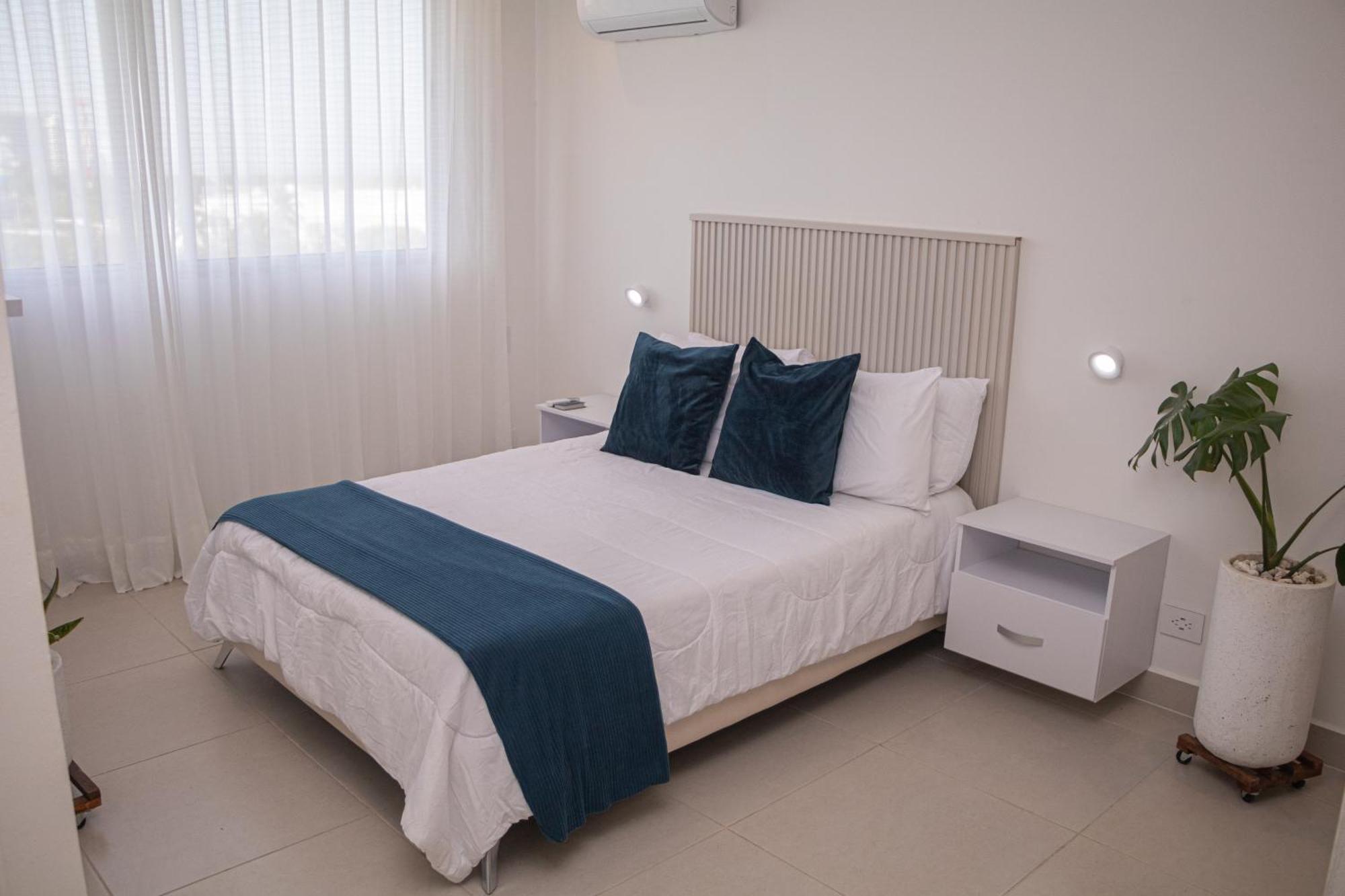 Apartamento De Lujo Frente Al Mar Con Piscina Cartagena Екстериор снимка